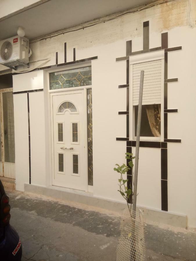 Central, Nice And Clean Apartment! ~Sitia~ المظهر الخارجي الصورة